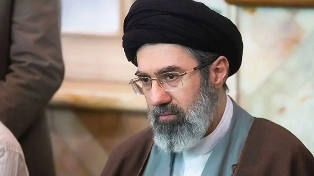 Lãnh tụ Tối cao Iran tuyên bố đáp trả cứng rắn Mỹ, đồng thời cảnh báo nguy cơ bất ổn an ninh toàn cầu giữa căng thẳng leo thang.