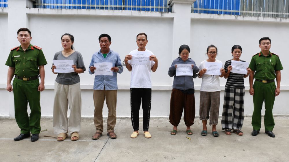 Công an Nghệ An triệt phá 2 đường dây mua bán người qua biên giới, bắt 6 đối tượng và giải cứu 3 nạn nhân bị lừa bán làm vợ.