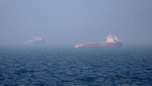 Eo biển Hormuz đối mặt nguy cơ thay đổi lâu dài sau xung đột Iran, tác động đến an ninh hàng hải và thị trường năng lượng toàn cầu.