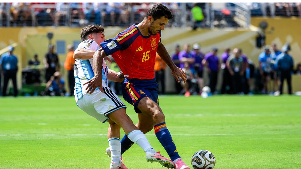 Rodri vượt qua Messi để giành danh hiệu Cầu thủ xuất sắc nhất World Cup 2026 sau khi góp công lớn đưa Tây Ban Nha lên ngôi vô địch