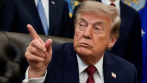 Ông Trump cảnh báo Nga và Trung Quốc không hỗ trợ Iran, nhấn mạnh hai nước sẽ đối mặt hậu quả nếu can thiệp xung đột